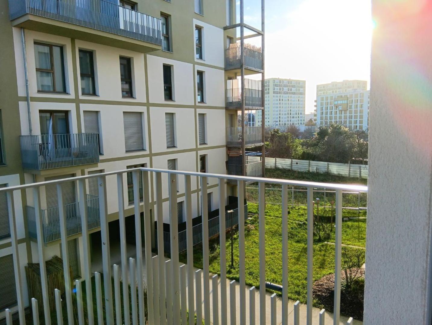 Destiny Appart' Paris -Beauvais-Orly- Podcasts- Stade De France Stains Exterior photo
